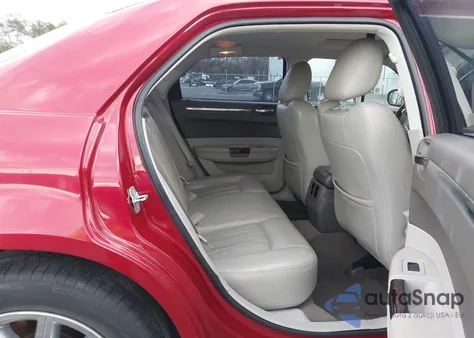 2010 Chrysler 300C Hemi z USA, uszkodzony, nr VIN 2C3CA6CT7AH126408